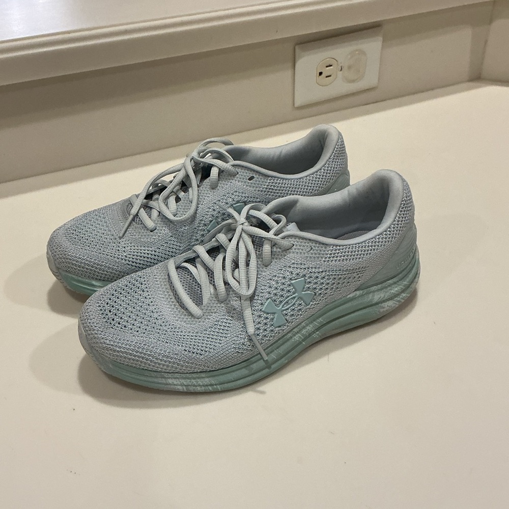 Under Armour Women's Sky Blue Athletic Shoes